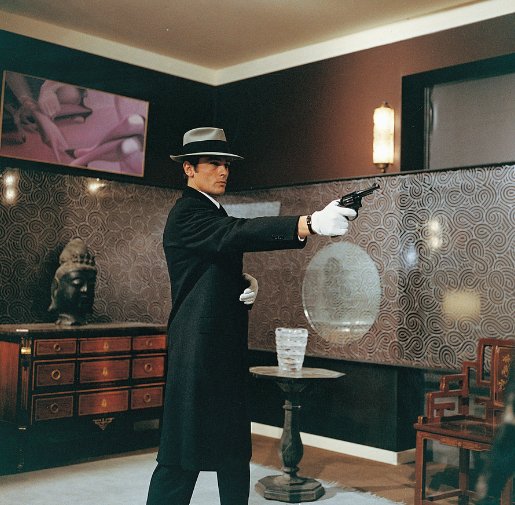 Criterion's tweet photo. Four films featuring wardrobes you'd like to own? A #FilmStruck4 sampling! 👠

THE BITTER TEARS OF PETRA VON KANT
BELLE DE JOUR 
LE SAMOURAÏ
WOMEN ON THE VERGE OF A NERVOUS BREAKDOWN https://t.co/WJY3TPa1PH