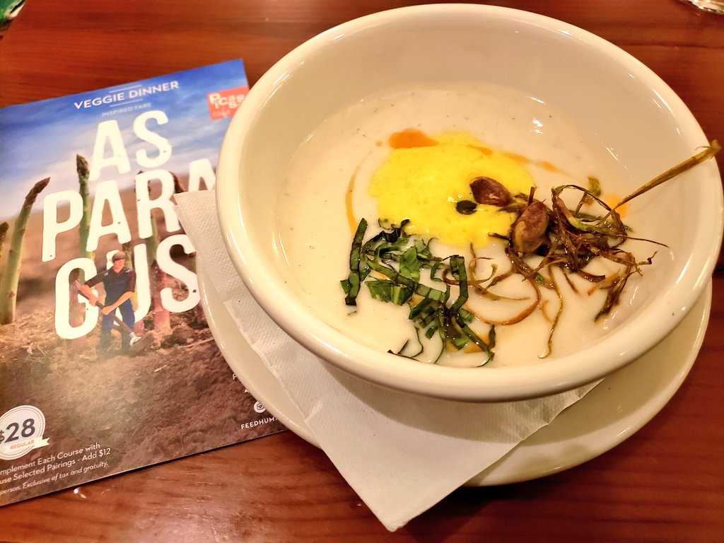 TakeABiteOK's tweet photo. Third Course: White Asparagus Soup with toasted pistachios, saffron crema
#veggiedinner @picassocafe https://t.co/RRe8pOlRMd