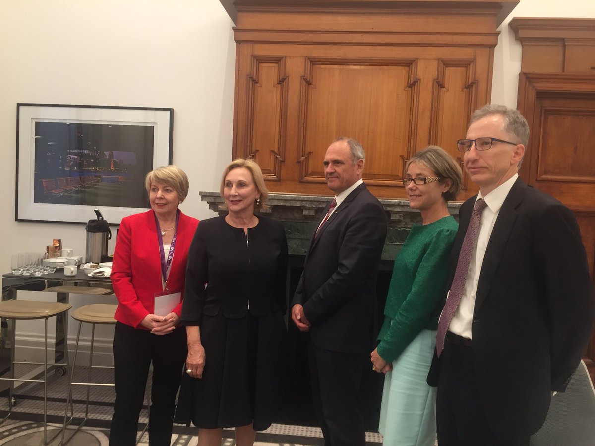 Getting ready for the last panel of the <a href="/sharedvalueaust/">Shared Value Project</a> #SVSummitAPAC