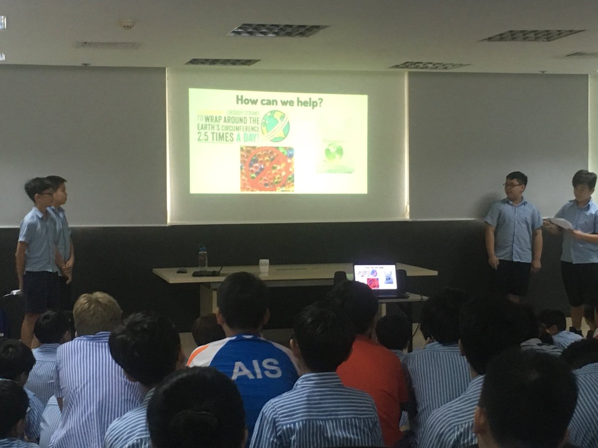 elsker72's tweet photo. Yr 8 schooling their peers on ways to reduce their impact on the environment #plasticwaste #refusethestraw #oceanconservation #AIS https://t.co/VnwyxnVU7V