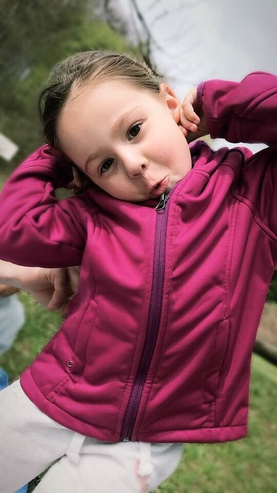 urskagros's tweet photo. My big girl ! ❤️ #daughter #love #family #photooftheday https://t.co/377nlUNt2C