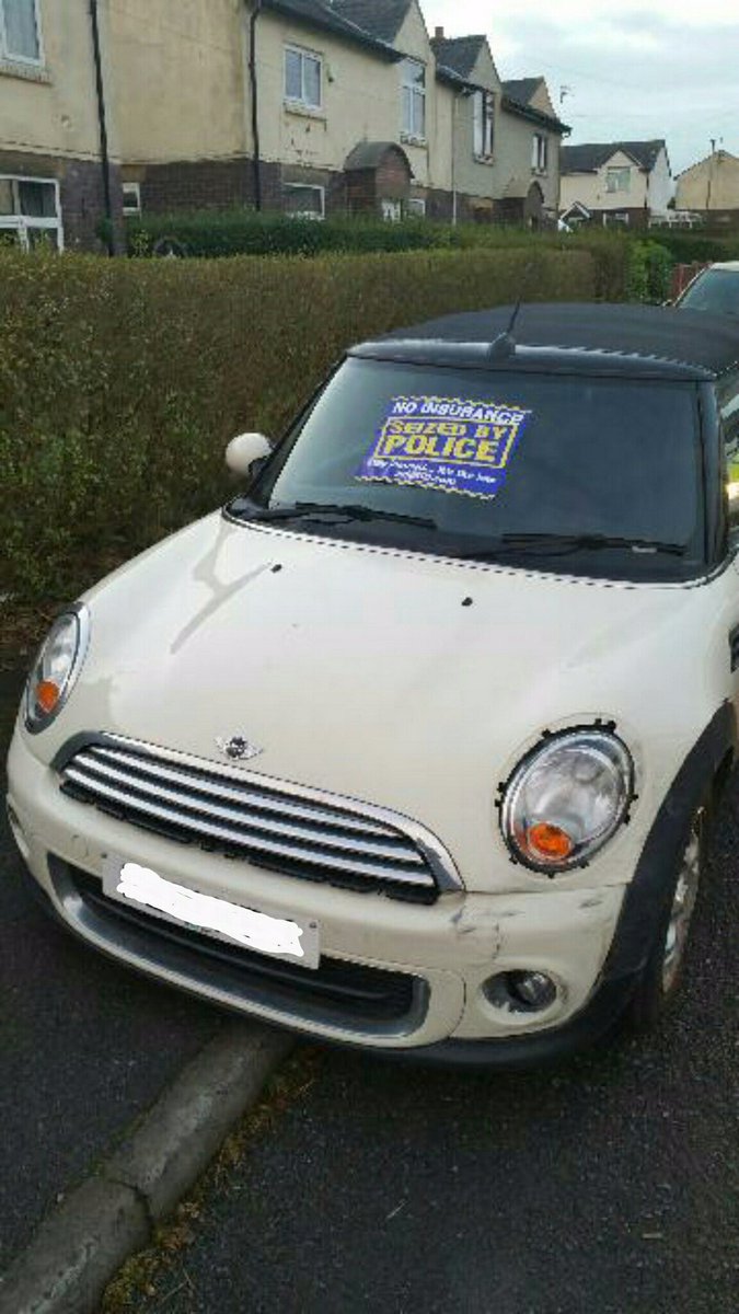 LancsRoadPolice's tweet photo. This vehicle was stopped in the early hours of this morning for no insurance & MOT & was subsequently siezed #onelessontheroad #tacopst4 https://t.co/2b3fwBLBoD
