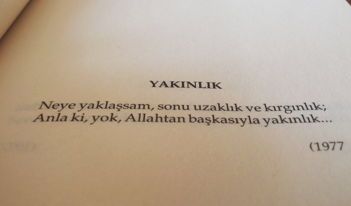 7guzeladamsiir's tweet photo. Neye yaklaşsam sonu uzaklık ve kırgınlık, 
Anla ki, yok, Allah'tan başkasına yakınlık...

Necip Fazıl Kısakürek https://t.co/0EBnzbqK0G