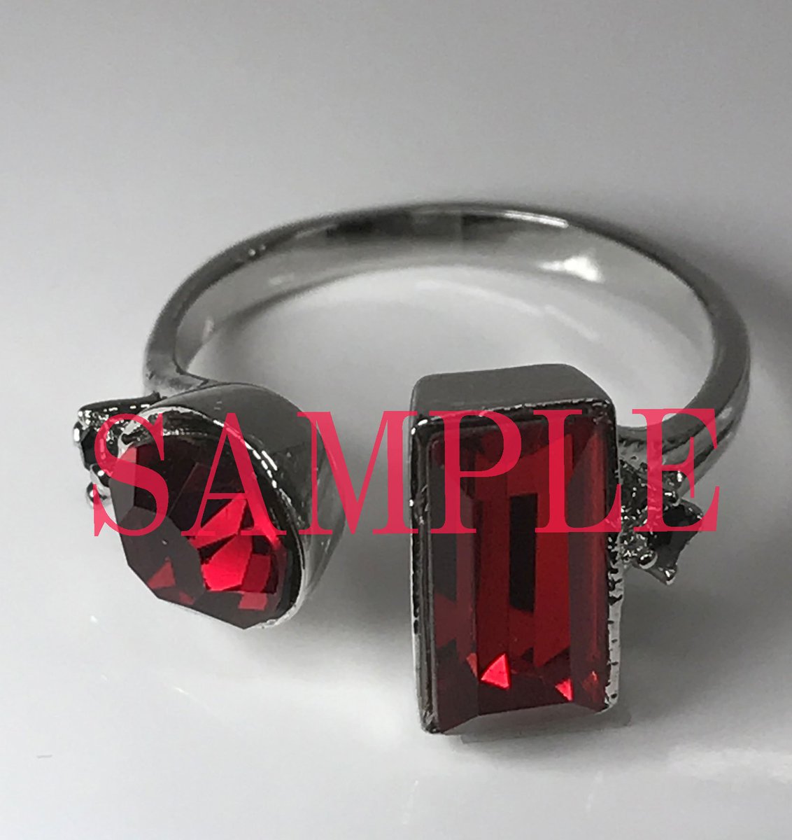 宝石の国】BD・DVD Vol.5 が本日発売！眼前でアンタークを連れ去れた