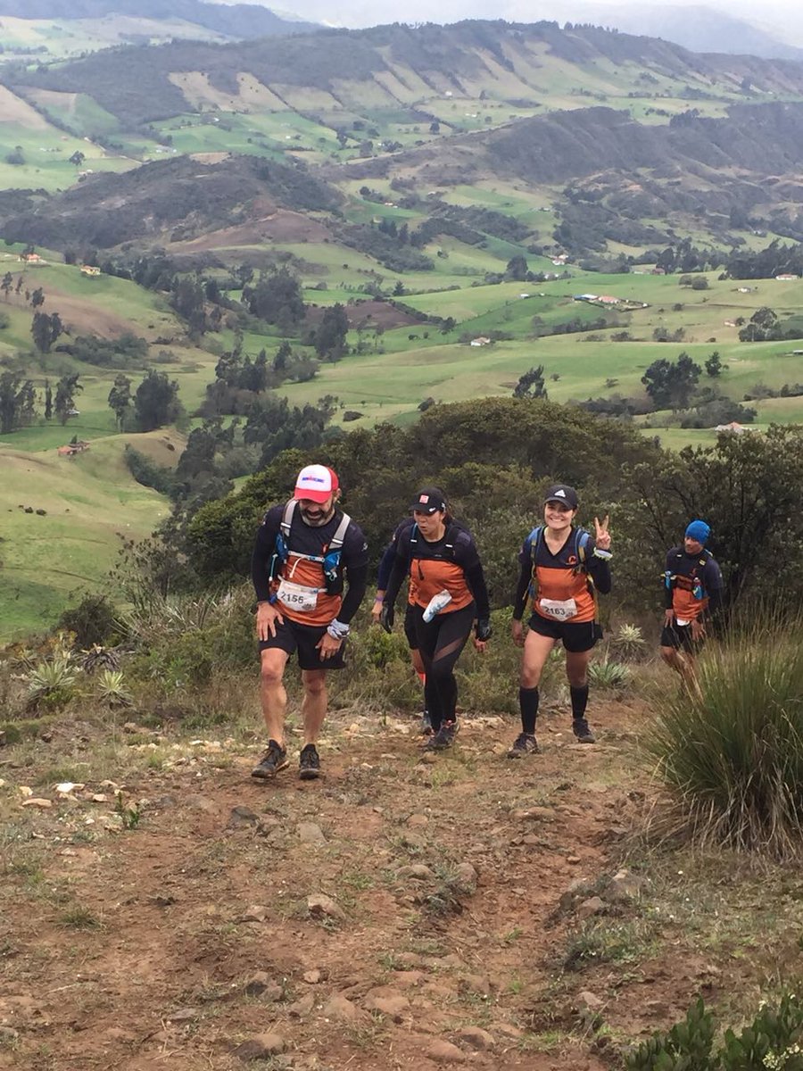 riso26's tweet photo. Esta flacura hizo 24K el domingo pasado en #Guatavita #MerrellTrailTour2018 #mtt2018 #lovetrail 🌳❤ https://t.co/LCLQrv1XNw