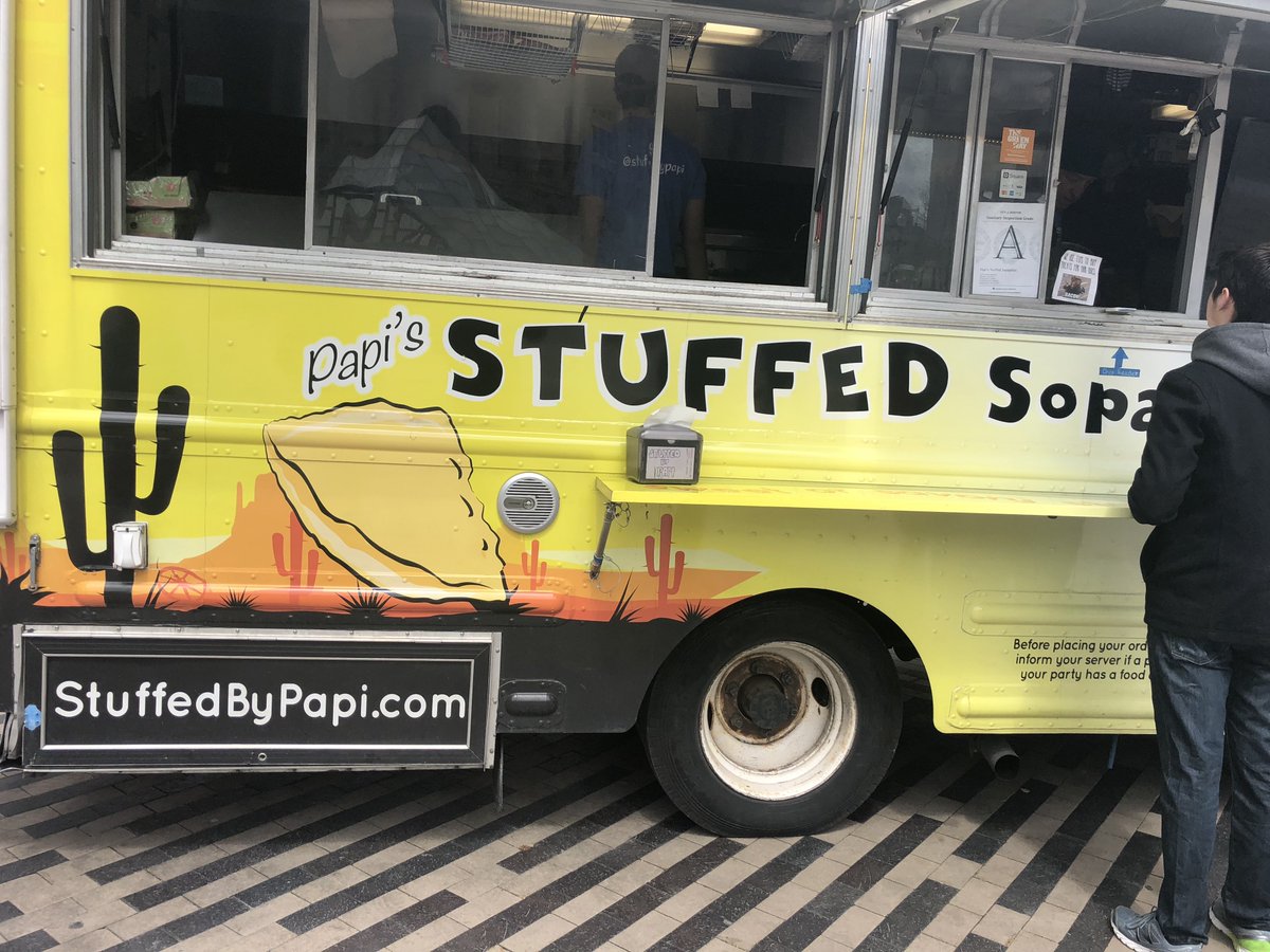 _tizzle's tweet photo. Really @Joeingram1?
#StuffedByPapi https://t.co/IrAP1zDj7j