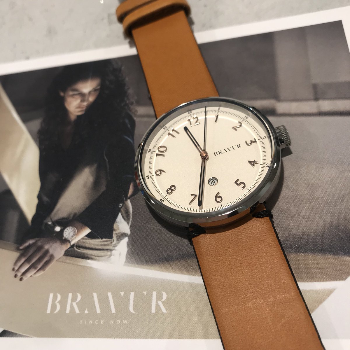 HMS_WatchStore's tweet photo. BRAVUR🇸🇪

高級感のあるデザインのブラバー

#hmswatchstore #bravur #WATCH #fashion #handmade #omotesando #Harajuku #ブラバー #腕時計 #高級時計 #ファッション #手作業 #表参道 #原宿 #ペアウォッチ #プレゼント #オシャレ https://t.co/HFowclWoky