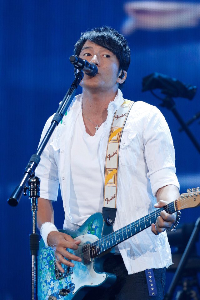 出演アーティスト② Mr.Children その2 vocal 桜井和寿、guitar 田原