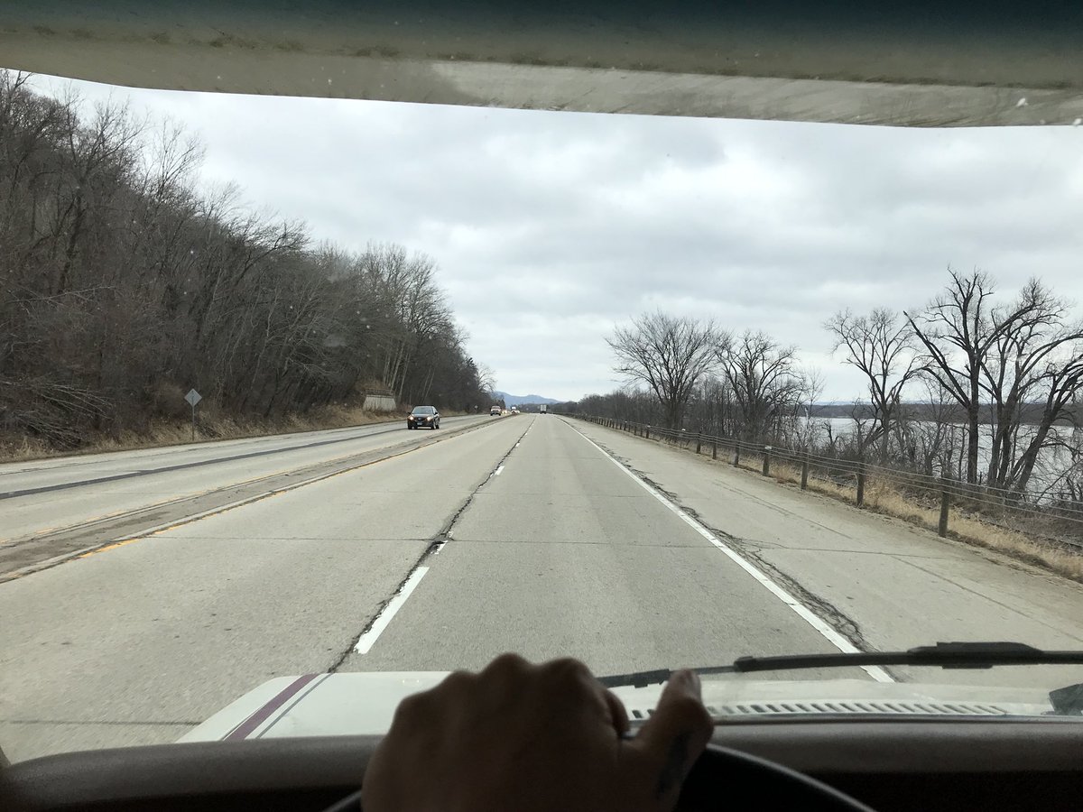 ACTLGARBGE's tweet image. I’m on a life long tour and that rules