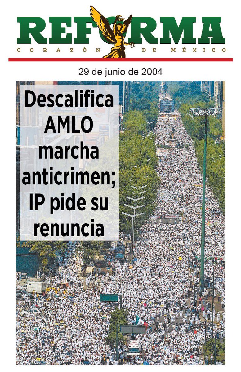 EnriqueOchoaR's tweet photo. La ciudadanía descalificó a López en una marcha anticrimen, en 2004. 

#SiMeDicenNoVengo https://t.co/gxebCaDXf3