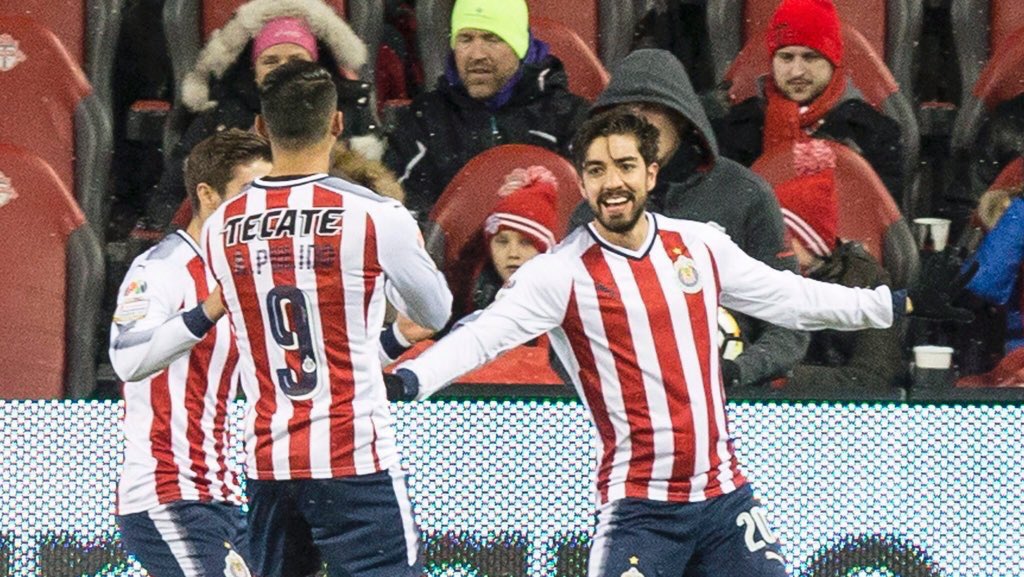 Rpizarrot's tweet image. Sigamos soñando, un paso más 🔴⚪️ @Chivas