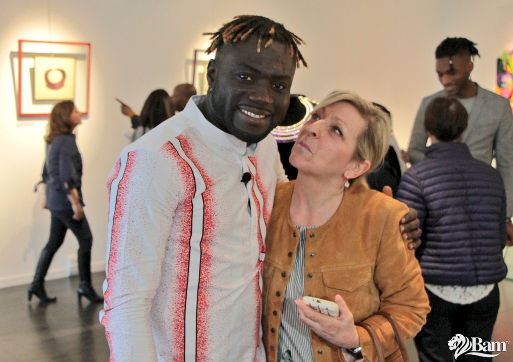 JeanCreati's tweet image. L’ombre de ma lumière est la quintessence d’un long chemin parcouru consacré à un métissage culturel.
Vernissage Galerie Art&amp;amp; Émotion  Lausanne Suisse🇨🇭