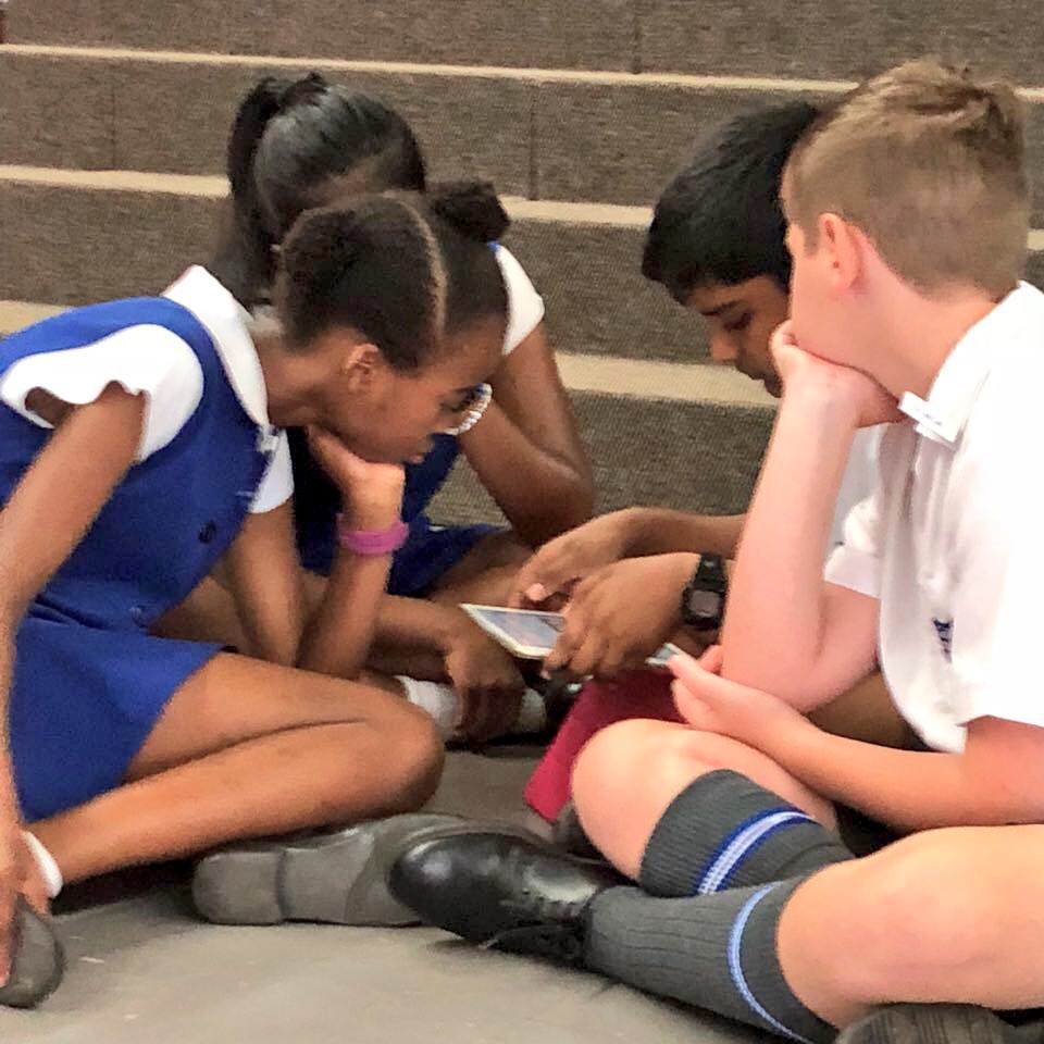 iStoreEducation's tweet photo. The Amanzimtoti Primary Gr 7s are following the slave trade routes for their PBL session with Think Ahead & facilitator @JeanetteViljoen #PBL #ipadintegration @AppleEDU https://t.co/lriCCswUUs