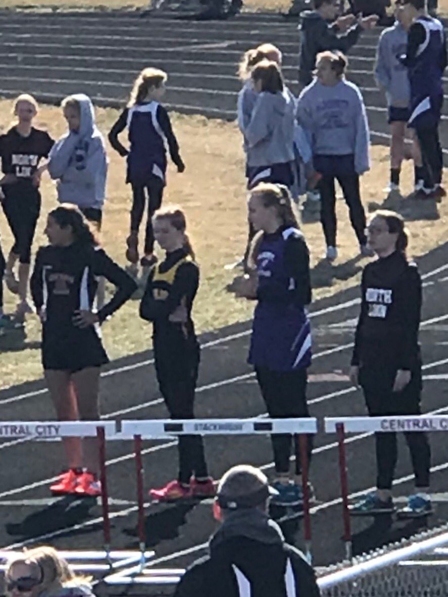 SchuchmannRita's tweet photo. Ali on the track for her very first track event tonight (waiting to take the baton in the last leg 4x800) #SheFinished 🏃♀️ https://t.co/4JpiyhSPVa