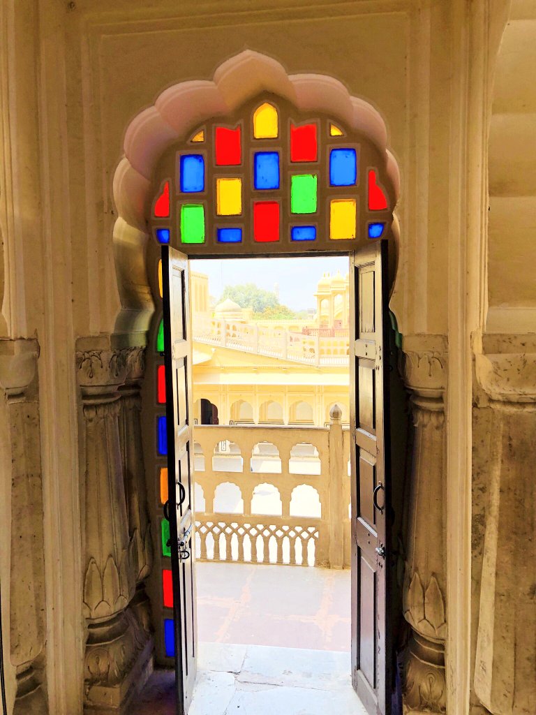 We_Are_Jaipur's tweet photo. This #WorldHeritageDay, lets pledge to protect our pride, #Jaipur #Rajasthan https://t.co/2UuQKxNbf9