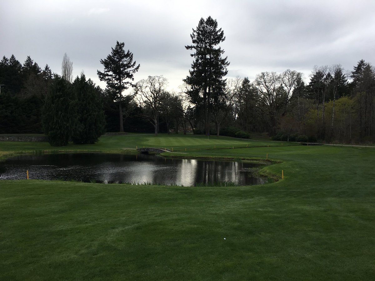 wesleybehan's tweet photo. Huge thanks to the crew at Royal Colwood (est. 1913) for hosting the VIGSA event today. The course is in phenomenal shape! #golf #BCGSA #VIGSA https://t.co/4O8jjL2oMW