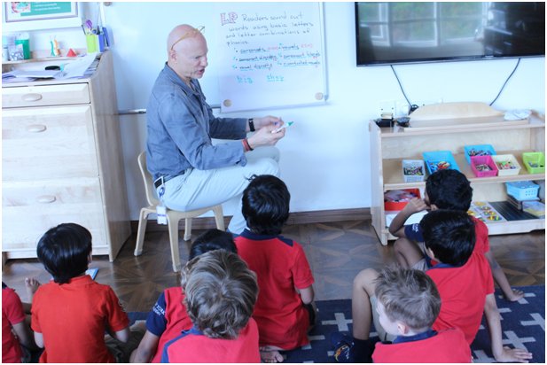 NYA_HYD's tweet photo. Literacy Lesson to Kindergarteners by Mr. Brian at NYA! https://t.co/jmbSHcwNTC
#NYA #Newyorkacademy #Kindergarteners #Hyderabad #ExpatTeachers #Americanschool #Literacylesson https://t.co/2ggDbTsOcR