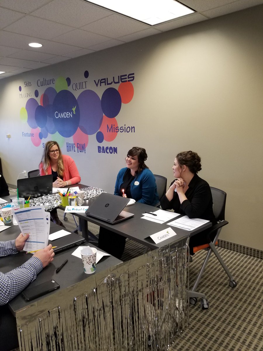 chelseaodom1ld's tweet photo. ACE Camp Sales Workshop - we are ready for take off! Thank you for your amazing energy, DROC! #CamdenU next level coming to a training room near you! https://t.co/APTvRGtL2B