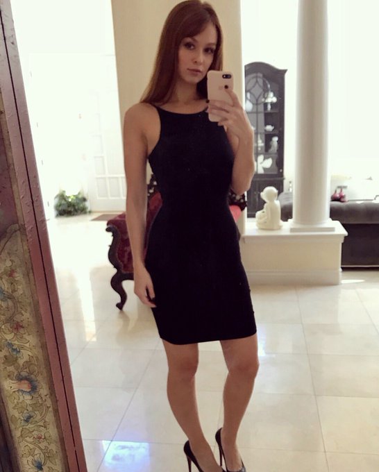 🖤😊 #LBD https://t.co/Q0740KhwqR<a href="/tag/lbd"class="tags">#LBD</a>