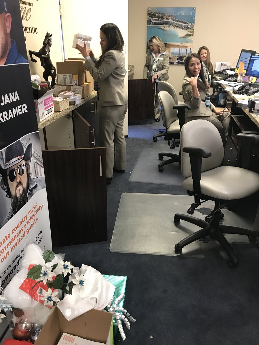 Veronica Gottsmith tweet media