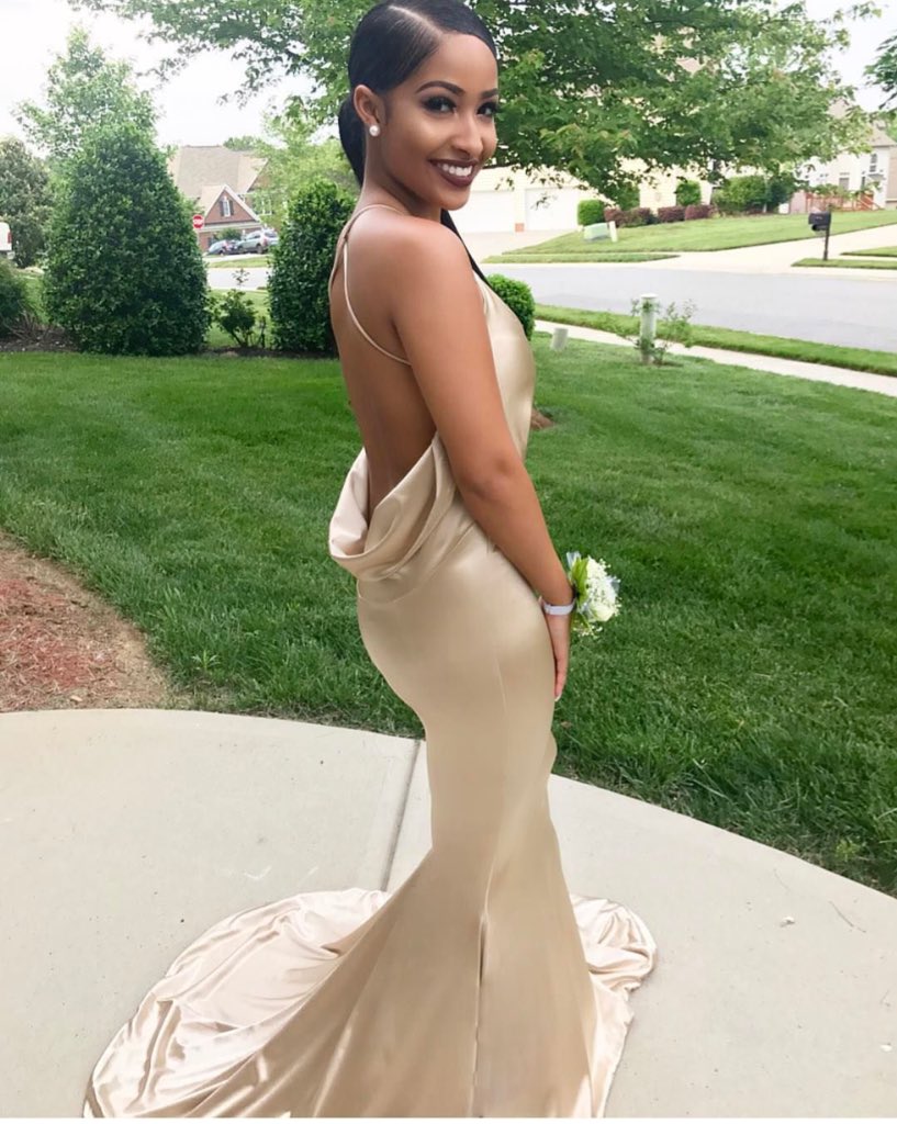 simplykennedy_'s tweet image. In honor of prom season😭 Prom 17'