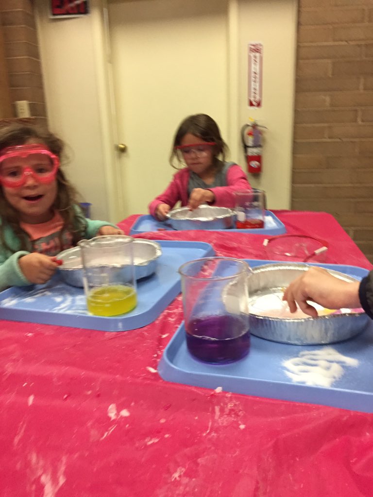 Annie Clausen (anniecathleen) Twitter