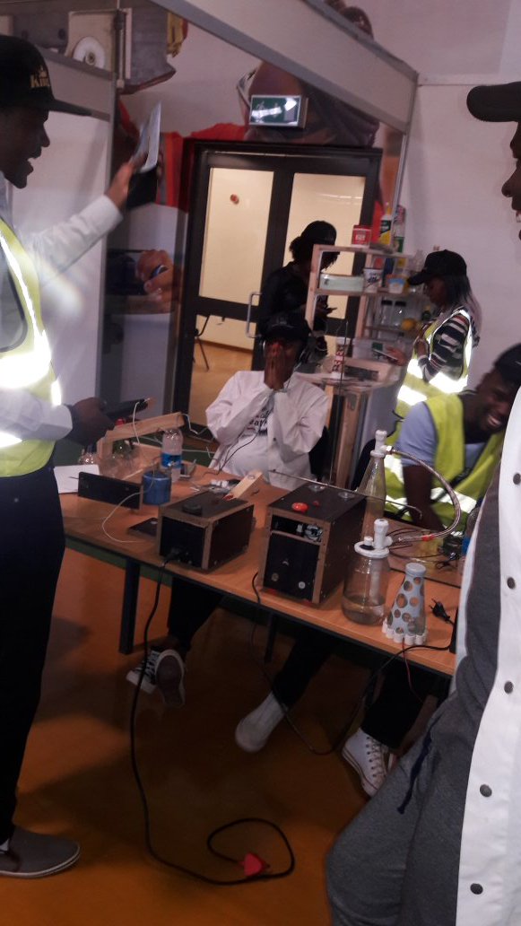 KabeloMoswetsi4's tweet photo. STEMFEST 2018 BIUST https://t.co/Rv97C0RqjB