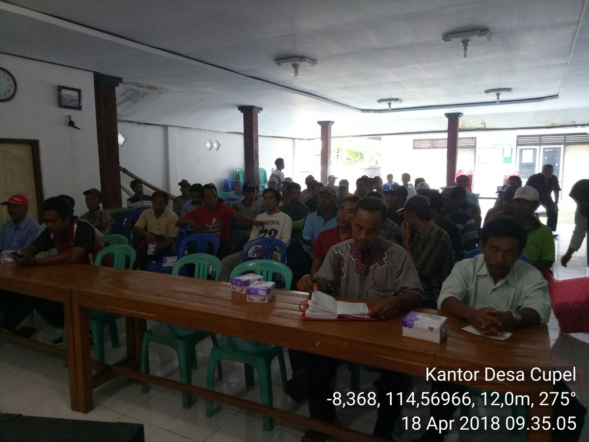 Ayyuandari's tweet photo. #Aksipenyuluhkkp Luhkan PNS dan PPB Sosialisasi dan pendataan KUSUKA di Kantor Desa Cupel, Kecamatan Negara,  Kabupaten Jembrana,  Bali @puslatluhkp @BBRBLPP_Bali @fisheris_ https://t.co/W16lvQYVm1