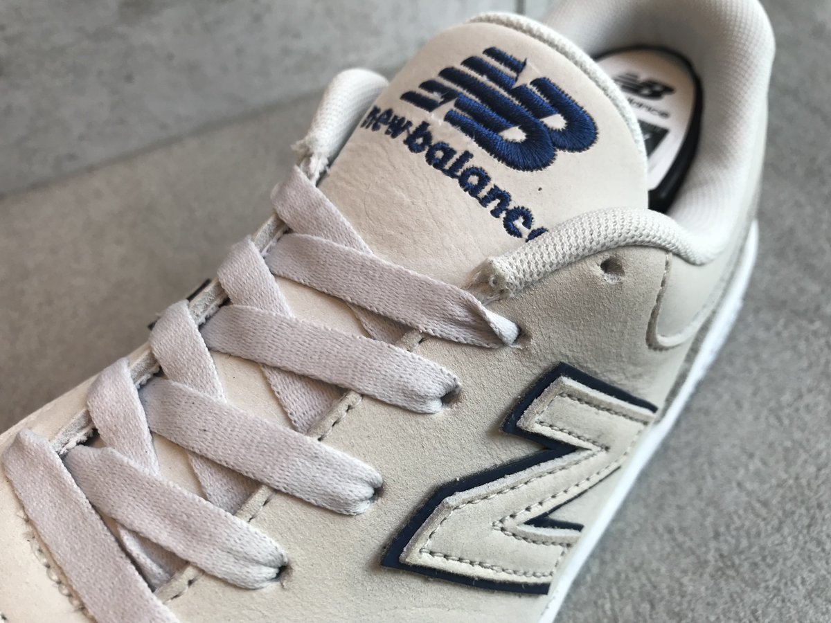 nb_SAPPORO's tweet photo. 《 #NB新商品 》
BEAUTY&YOUTH UNITED ARROWS別注の限定カラーが登場!
「AM424」
COLOR:BYV
SIZE:25.0-29.0cm
PRICE:¥12,800+tax
#NB #newbalance #ニューバランス札幌 #スケートライン #AM424 #コラボ https://t.co/k1Qo23CtAC