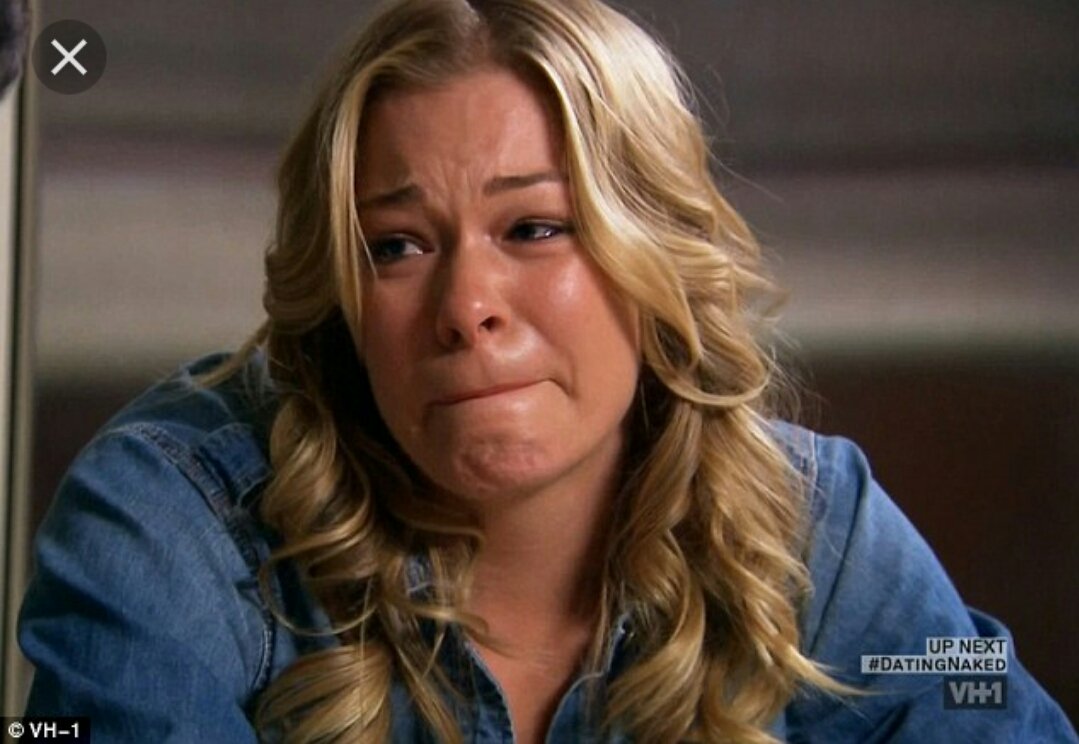 Aurora_Bethanny's tweet photo. Leanns face now #eddiecibrian Brandi Glanville are getting on VERY telling #leannrimes is so quiet on social media about the truce LeLes ADDICTED to social media her silence speaks volumes no likes Nada. She's PISSED...I see a passive aggressive mothers day message on the horizon https://t.co/k0Wmjl1Q95