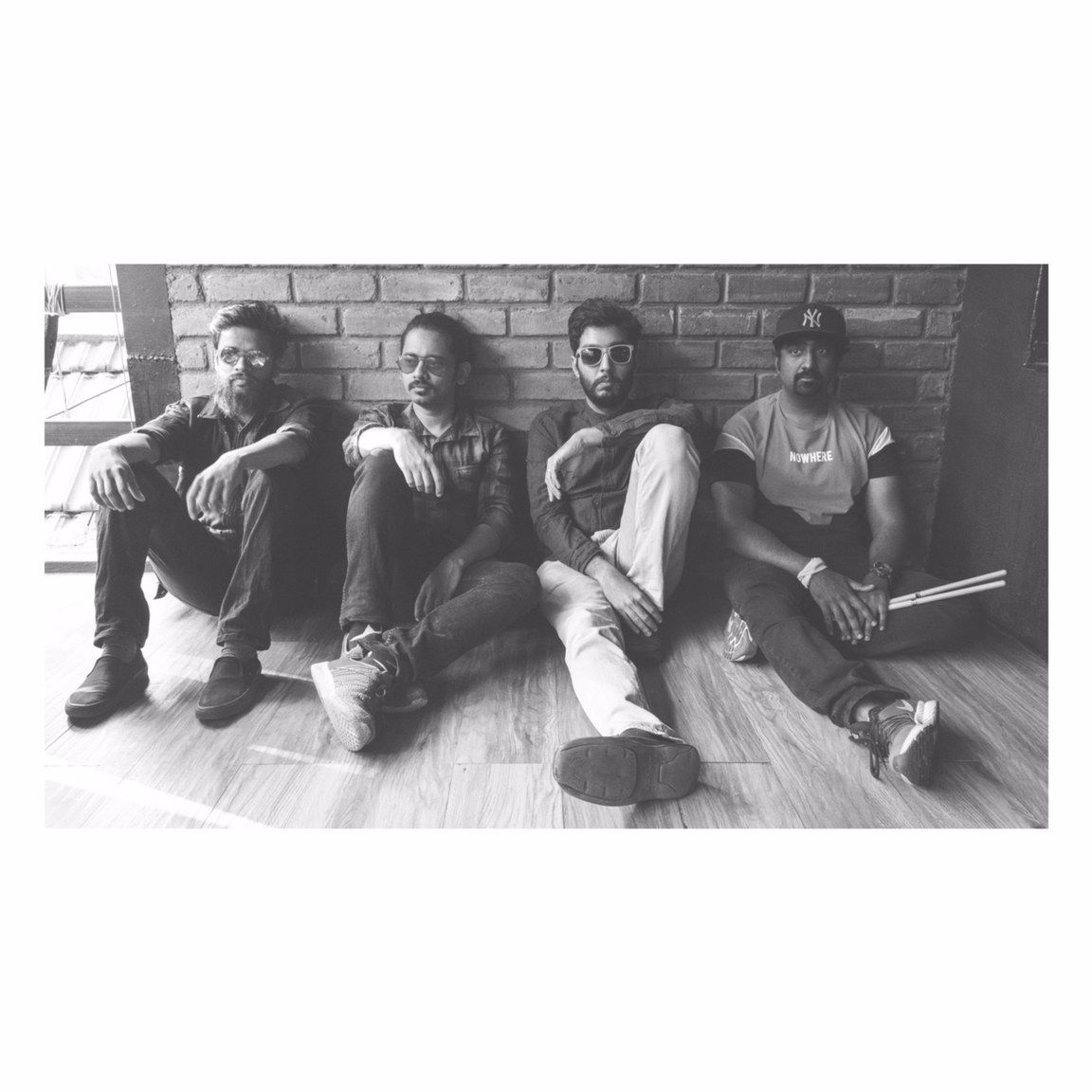 Mad Orange Fireworks will perform this Friday at bFLAT Indiranagar, a Pearl Jam Tribute and we are sure they will bring the house down! Get your tickets to their gig here - buff.ly/2H7wdUJ