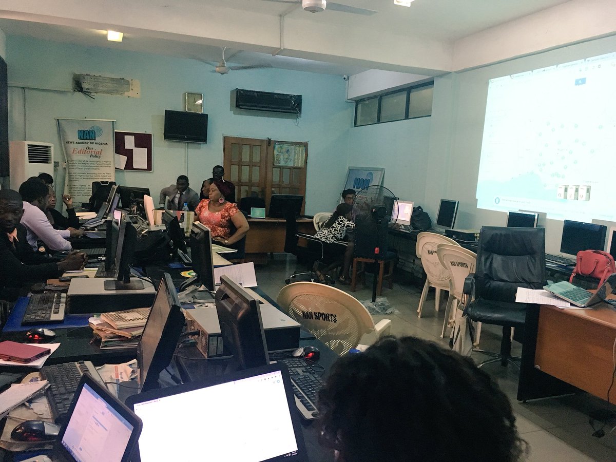 CodeForNigeria_'s tweet photo. Today, we are having a practical training session with journalists at @nanonlineng Abuja on @googlemaps
#StoryLabAcademy #CodeforNigeria #CodeforAfrica #datajournalism #GoogleMaps https://t.co/jjVTbjSjlk