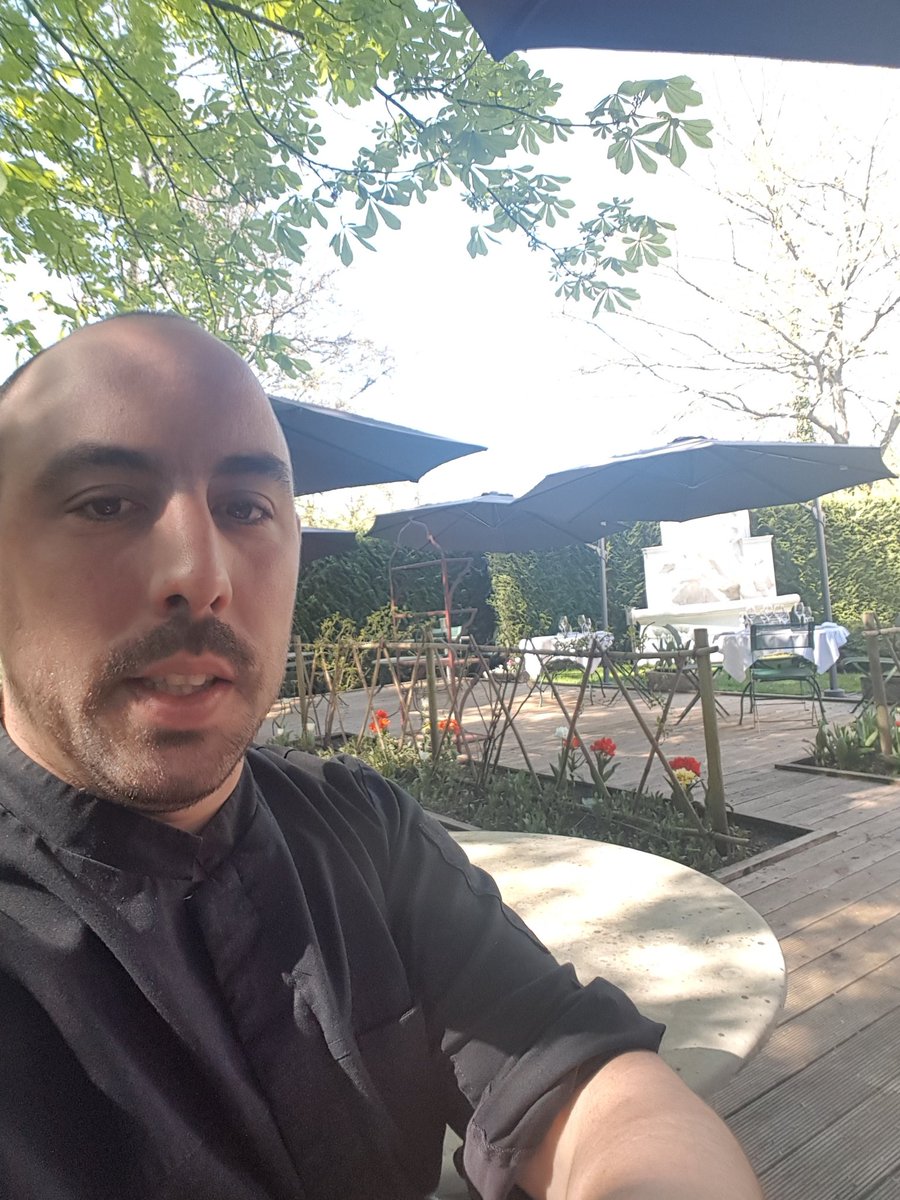 PerrigaudM's tweet photo. Un peu de fraicheur pour l ouverture de la terrasse #gaultetmillau #guidemichelin #lespremices https://t.co/9N9znobF0n