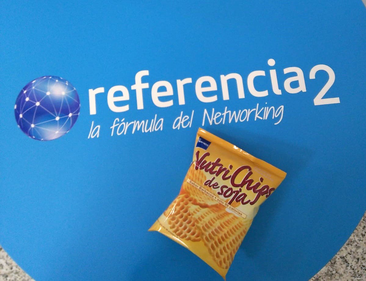 Referencia_2's tweet photo. Esta mañana en nuestra reunión de #PremiumNetworking hemos disfrutado de los únicos #chips bajos en #calorías por cortesía de @NutriCareSpain
¡Gracias por este detallazo! 👏 https://t.co/Vg21cPWDJ5