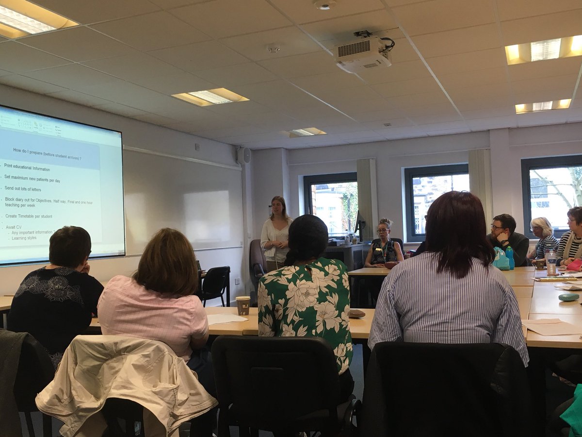 SHUPTplacements's tweet photo. Specialist Neurological Physiotherapist Caroline Cook sharing her experience of the 2:1 model of student supervision. Great to see an enthusiastic and honest take of benefits and challenges for educators using this approach #SHUphysiotherapy https://t.co/GUkum74crS