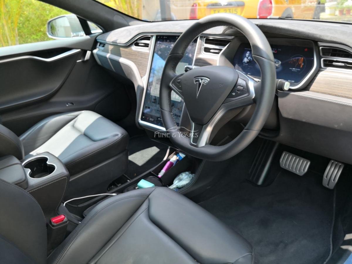 mineyoursM's tweet photo. 2015 Tesla Model S P90D
- Panoramic roof
- F&amp;R parking sensors and rear camera
- Power leather seats 
- Under Tesla warranty
HKD638,000 
https://t.co/Zk3H1w91m4
#cars #Car #MYM #MYMCars #Tesla #TeslaHK #TeslaHongKong #TeslaModelS #TeslaModelSP90D #P90D #HK #HKCAR #HKAutomobile https://t.co/ZQ5ntcT0Bx