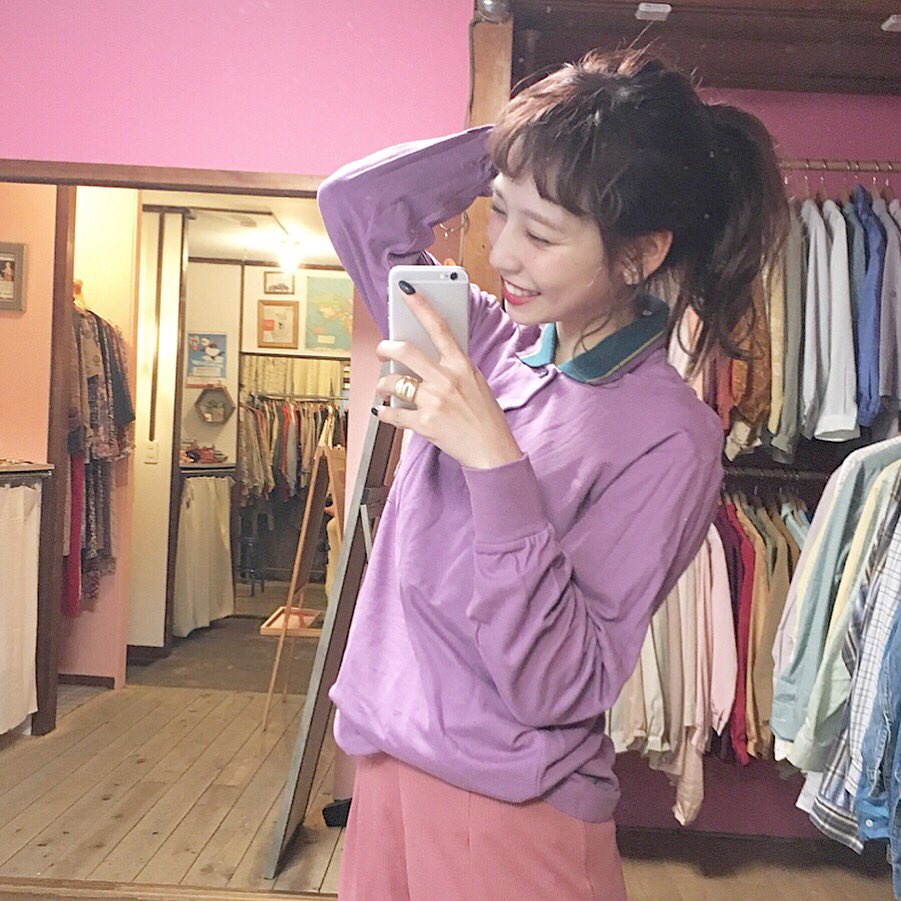haru_spia's tweet photo. 明日はポロシャツ入荷👚🍇🍆

好きな色味を選んだ！
ピンク、ラベンダー、とか。。
(Burberryもあるの)

#spia #古着屋 https://t.co/nxjqO596CX