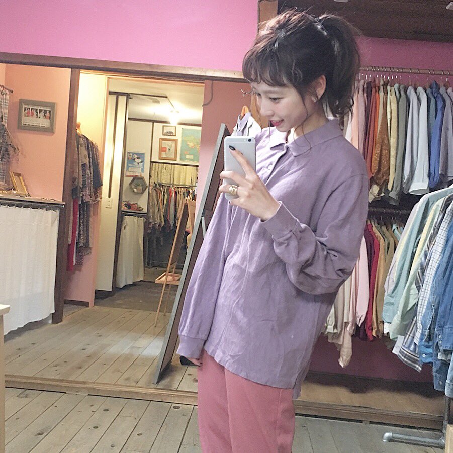 haru_spia's tweet photo. 明日はポロシャツ入荷👚🍇🍆

好きな色味を選んだ！
ピンク、ラベンダー、とか。。
(Burberryもあるの)

#spia #古着屋 https://t.co/nxjqO596CX