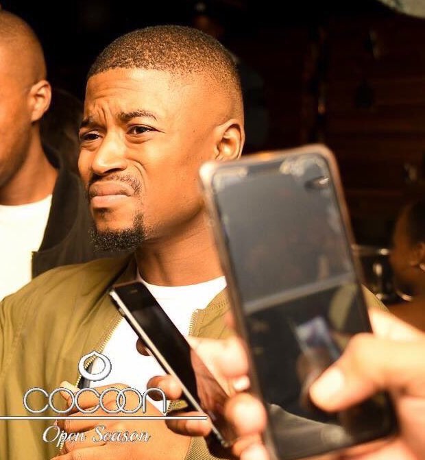 SibsMacd's tweet image. #Deathby "tshameka tshameka ka yone eta tsoga" .... yall ladies le kopana le meleko ya banna! Your girlfriend must just turn you on omo lebile hela, even o mmona a tsena hela ka kgoro ya ntlo or ka lebati la koloi, must o utlwe jomo a raga moteng! ❤✌💪