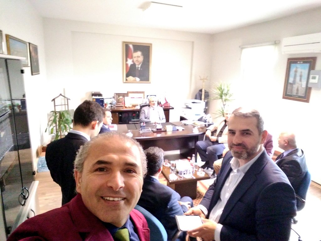 lrfanUren's tweet photo. SAYIN GENEL MÜDÜRÜMÜZ ALİ İHSAN SILKIM @aliihsanslkm BEYFENDİ VATAN HİZMET BİNASININDA BİZLERİ ZİYARET ETMİŞTİR, KENDİLERİNE ŞÜKRANLARIMIZI ARZ EDERİZ... @cemsariyer57 @hisen71 @_osmanyaman @Merdogan3408 @birolkurekci @seyitahmtcandir @aliihsanslkm @igdaskurumsal #İGDAŞ ... https://t.co/P8ab7wxvjF