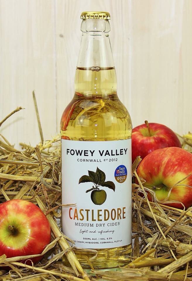 foweyvalley's tweet photo. Look at this great photo @CornishBottled sent us! 

You can order our Castledore from them as singular bottles, or why not mix and match? Cornwall has a brilliant selection of beers and ciders. #foweyvalley #castledore #cider #cornishcider #cornwall https://t.co/DUnNz9PfFD