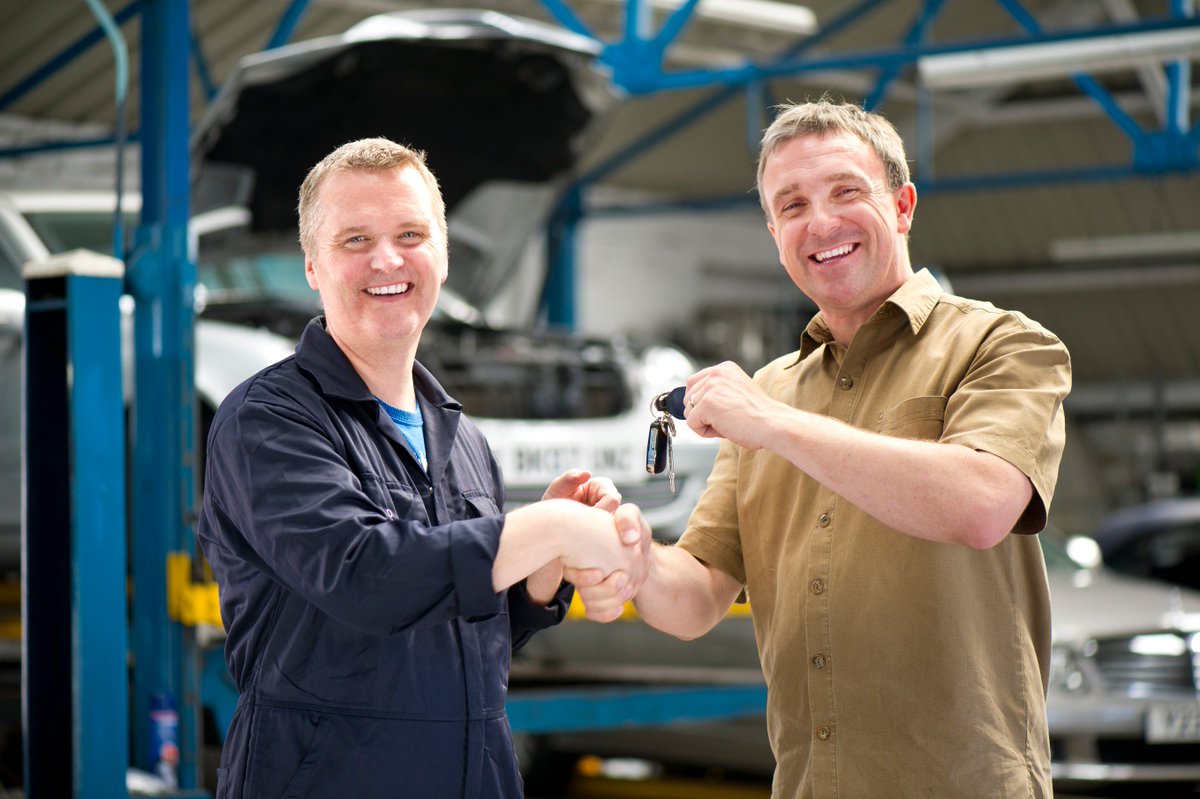 Motor_Ombudsman's tweet photo. The Motor Ombudsman has seen the volume of independent #garages renewing or applying for first-time accreditation to one of its CTSI-approved Codes of Practice more than double during Q1 of 2018. Read more at: https://t.co/JYOGtf1cCX #peaceofmind https://t.co/d7XoJ3WnN0