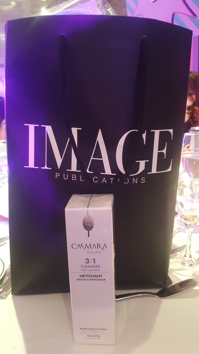 Edenbeautygroup's tweet image. Did you attend the @image_magazine BeautyAwards?Now that we are all recovered why not try the Casmara 3 in 1 cleanser from your gift bag. It is a cleanser, eye make up remover and exfoliater. It is super hydrating due to silk proteins &amp;amp; full of antioxidents.#imagebob18 #skincare