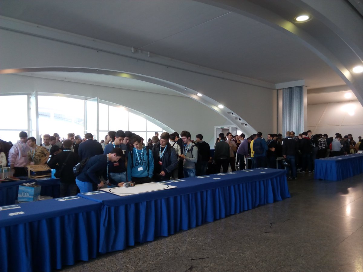 carsecor's tweet image. #ArduinoCTC #FeriaValencia #CefireCTEM Comenzamos la Feria Arduino CTC 101 en Valencia @Educaixa @CEFIREambitCTEM @GVA_Cefire @miguelsolerg @kayaya19 @colomina_m
