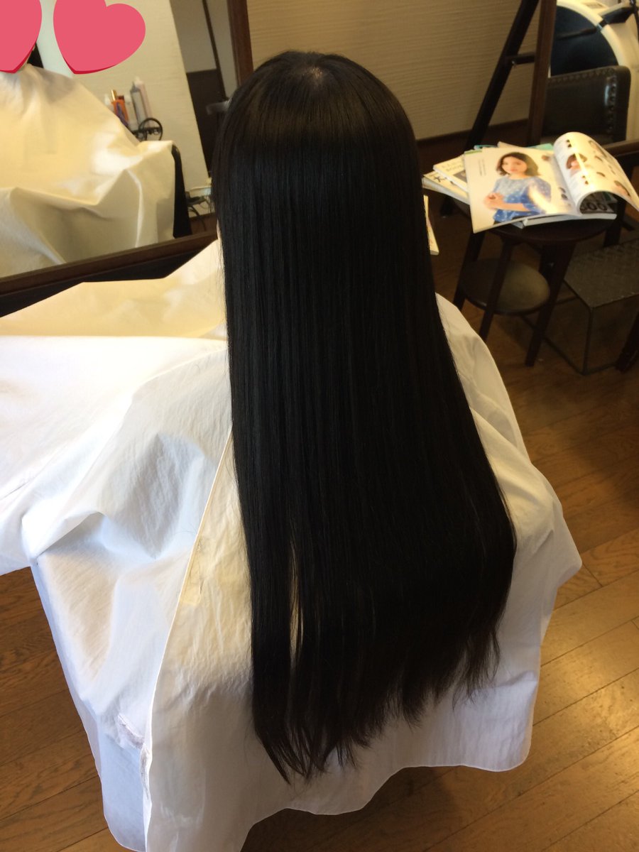 akishima19's tweet photo. ヘアドネーションしました！！5年間伸ばした髪をバッサリ。54センチ。どこかのロングヘアに憧れる子の元へ届きますように。
#ヘアドネーション https://t.co/upmNdMzc4A