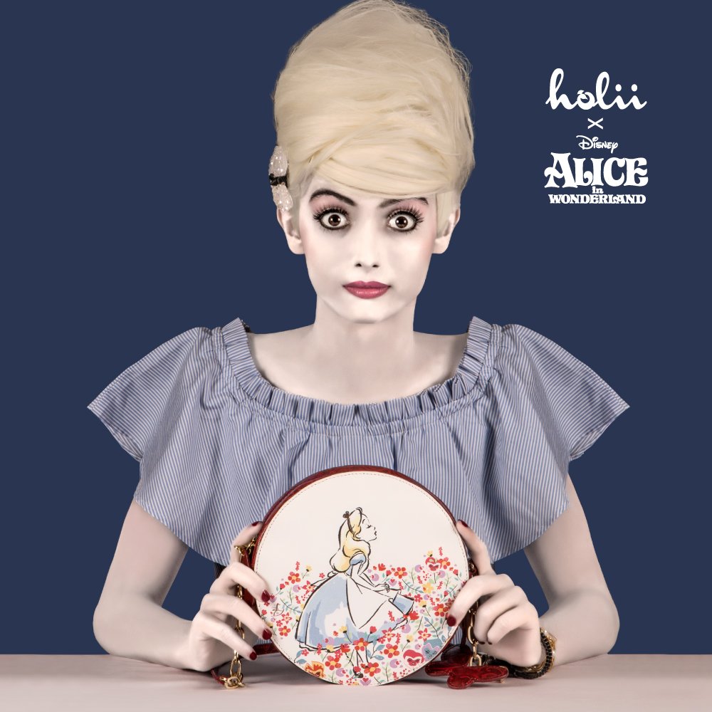 holiiHQ's tweet photo. Embark on a fantastical journey with Holii and bring out the Alice in you!
@Disney @DisneyIndia 

#Alice #AliceInWonderland #holii #collection #disney #disneyindia https://t.co/lFWU3NHxfS