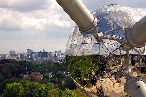 flashbreakapp's tweet image. De quel monument provient cette sphère ? #indice #flashbreak