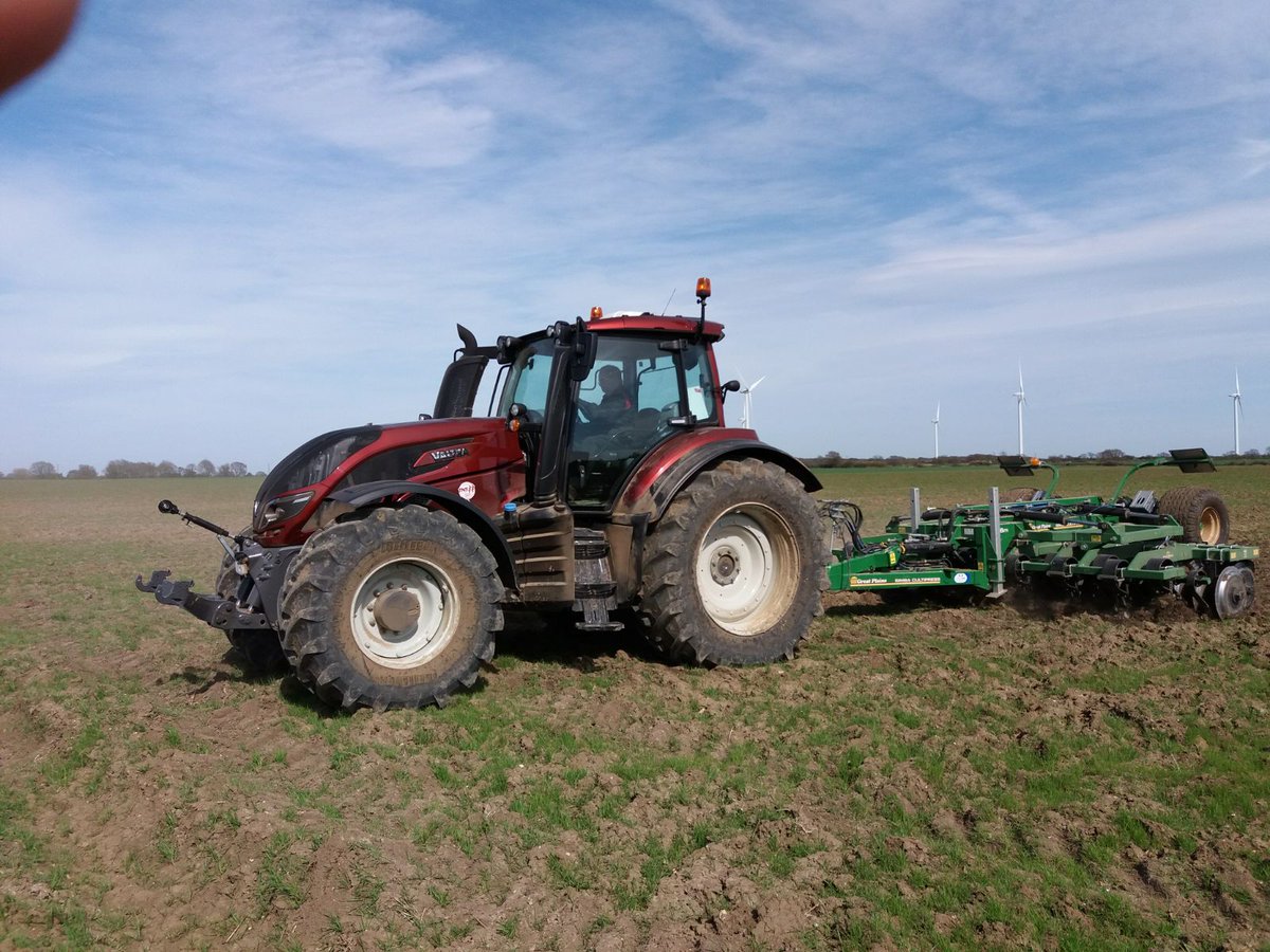 tnstractors tweet picture