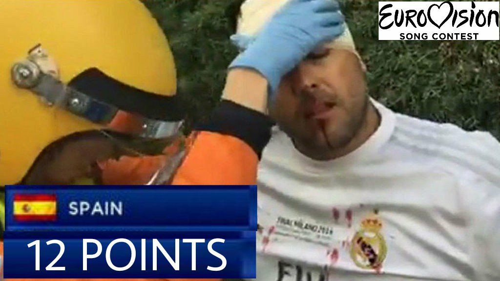 SoloAtm1982_'s tweet photo. @Chamartin4ever Seguid comportandoos como ultras, que el dia que os traemos nosotros o cualquier otro grupo como tal, llorareis de verdad. Mientras tanto... https://t.co/MfyiLC8hVy