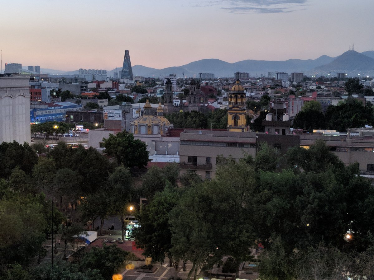 GrosvenorPropUK's tweet photo. Sustainability Manager, @emilyhamilton86 reflects on a recent trip to Mexico City with the @ClimateReality  Leadership Corp, @algore  and our renewed focus to grow the environmental performance of our London estate. https://t.co/SVSSCP2soV #climatechange https://t.co/YDDFCVzClC